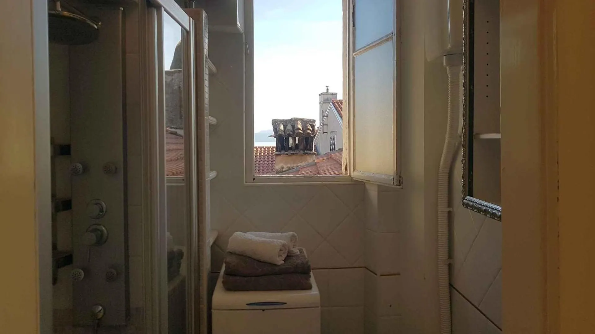 Apartment In Lovran 15142